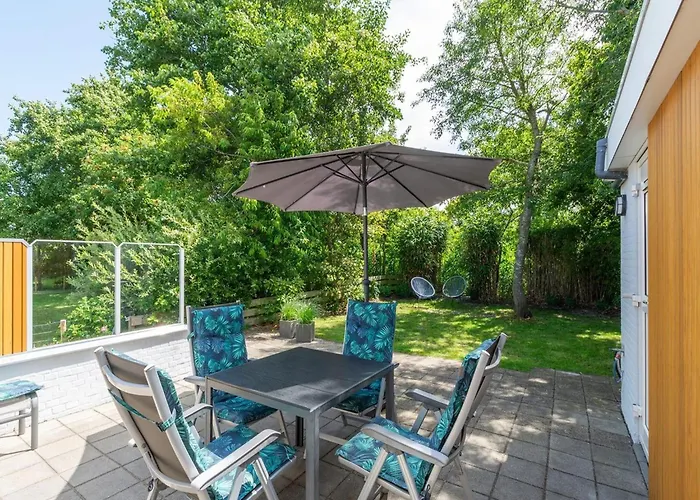 Дом отдыха Near *